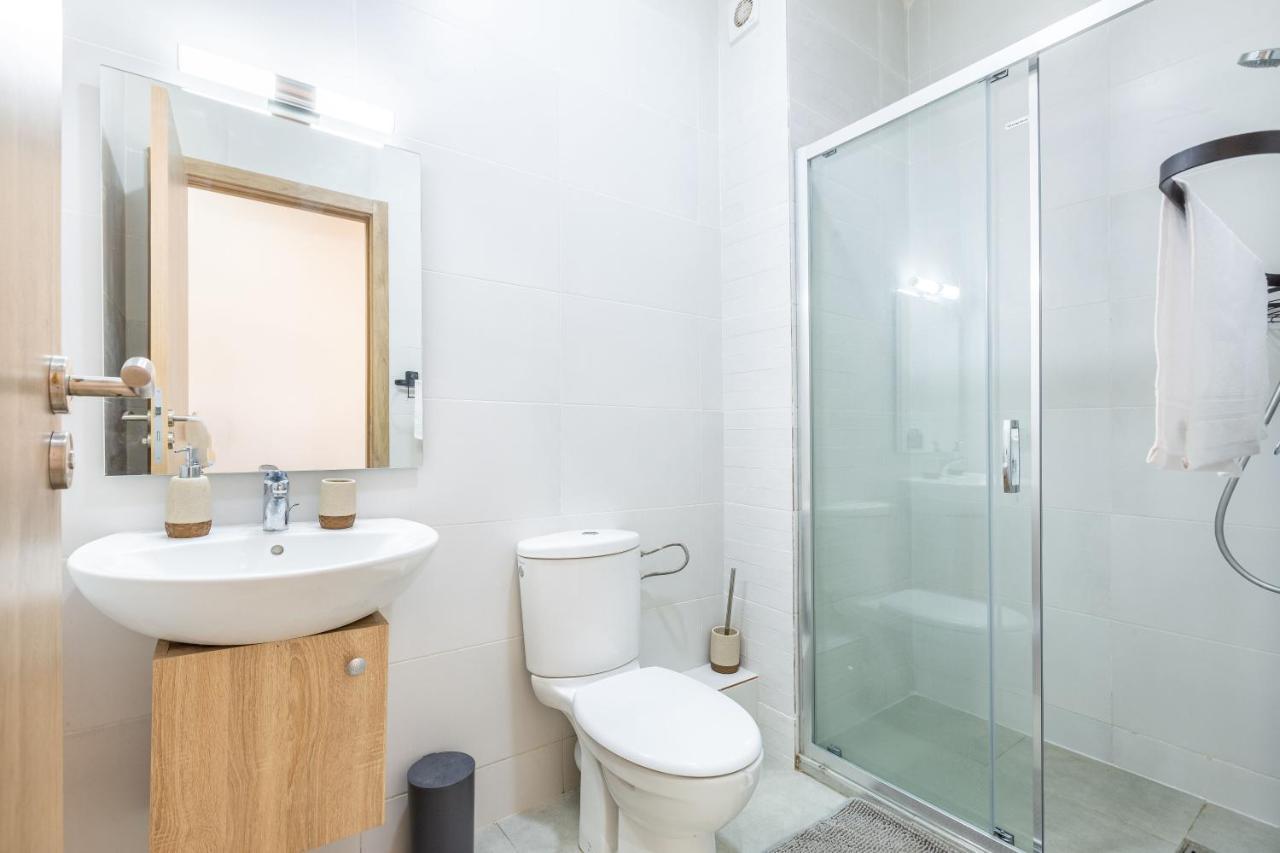 New! Superbe Appartement A Majorelle,Terrace,Iptv. Marrakesh Buitenkant foto